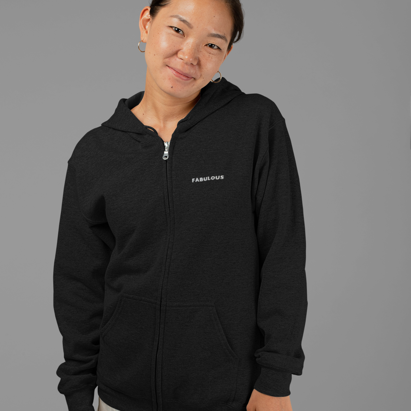 zipper-jacke-bestickt-frau-fabulous-weiss