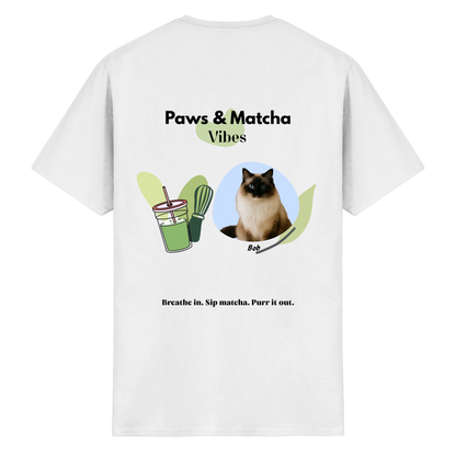 Personalisierbares Unisex T-Shirt "Paws & Matcha"